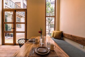 Dining - Charming Apartment in Cuenca’s Historic Center– Quiet and Abundant Natural Light (Cuenca)