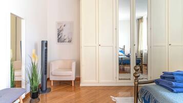 1 Schlafzimmer, Bügeleisen/Bügelbrett, kostenloses WLAN, Bettwäsche