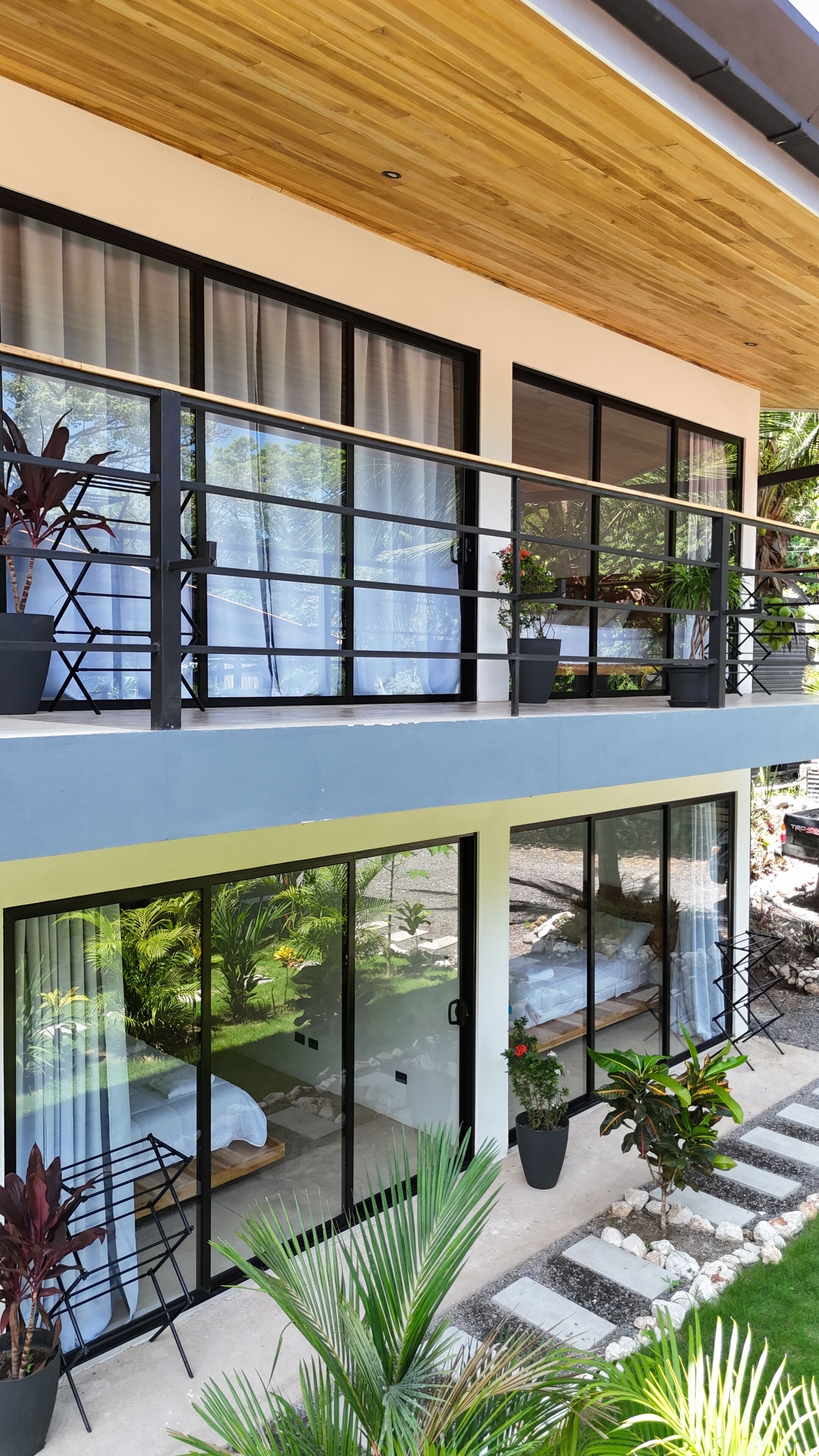 豪華客房, 陽台, 花園景觀 | 客房內保險箱、書桌、筆電工作空間、遮光布/窗簾