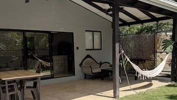 Deluxe House, 2 Bedrooms, Private Pool, Garden View | Terrace/patio