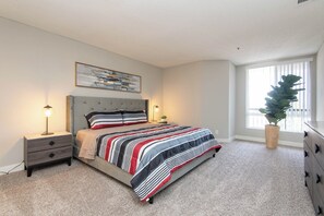 2 soverom, strykejern/-brett, wi-fi (inkludert) og sengetøy