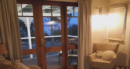 Stunning River Shack in Clarence Point
