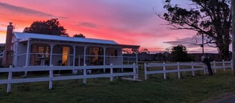Cute River Shack with Wood Fire in Clarence Point.