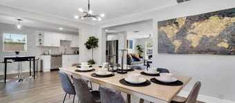 4 Bedroom Pool Home - Pet Friendly