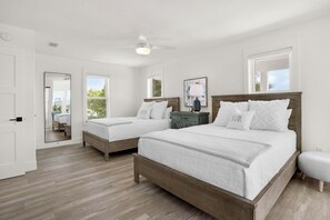 4 bedrooms, iron/ironing board, free WiFi, bed sheets