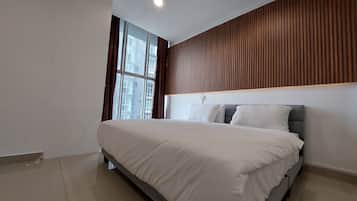 1 kamar tidur, setrika/meja setrika, Wi-Fi, dan seprai linen
