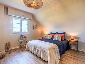 5 chambres, accès Internet