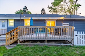 Exterior - Coastal Charm: 3BR Cape May Retreat (Cape May)