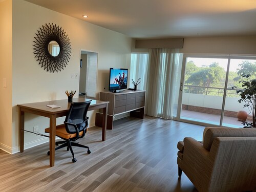 Executive Suites near Santa Monica