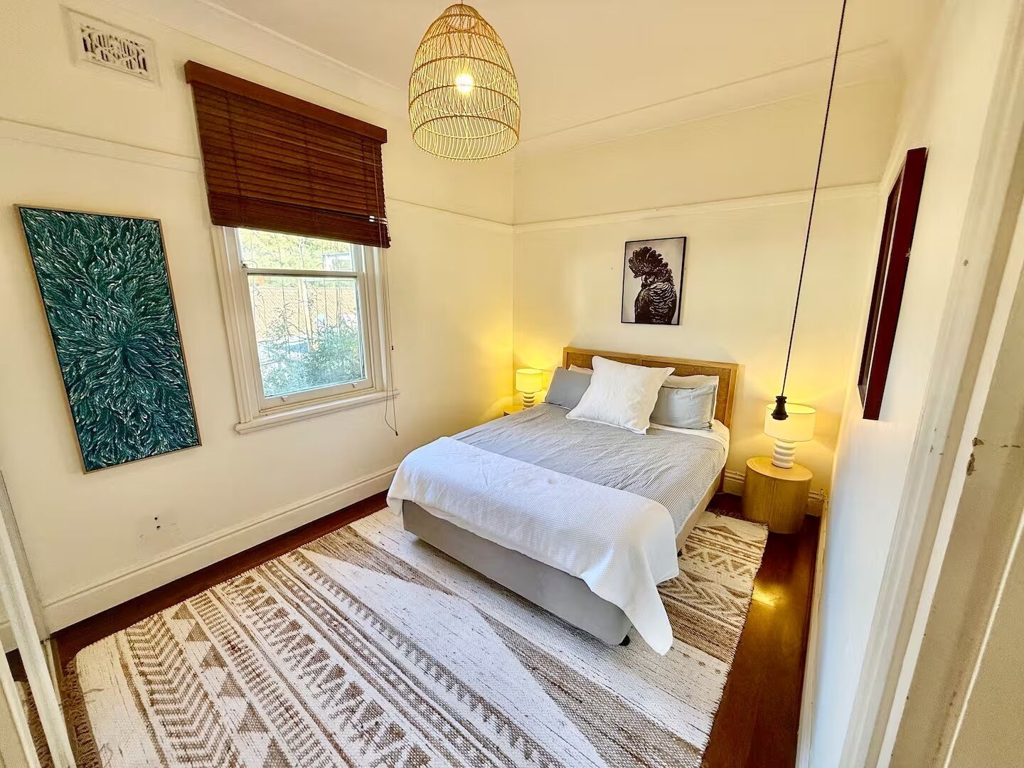 3 室のベッドルーム、アイロン / アイロン台、WiFi、ベッドシーツ