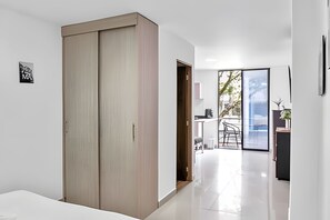 1 bedroom, iron/ironing board, bed sheets
