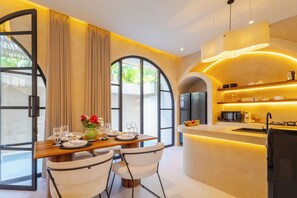 Villa Deluxe - pentry | Matsal