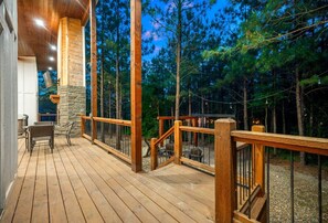 Terrace/patio - Perfect Pause · Peaceful Escape | Hot Tub, Fireplaces & Arcade Fun (Broken Bow)