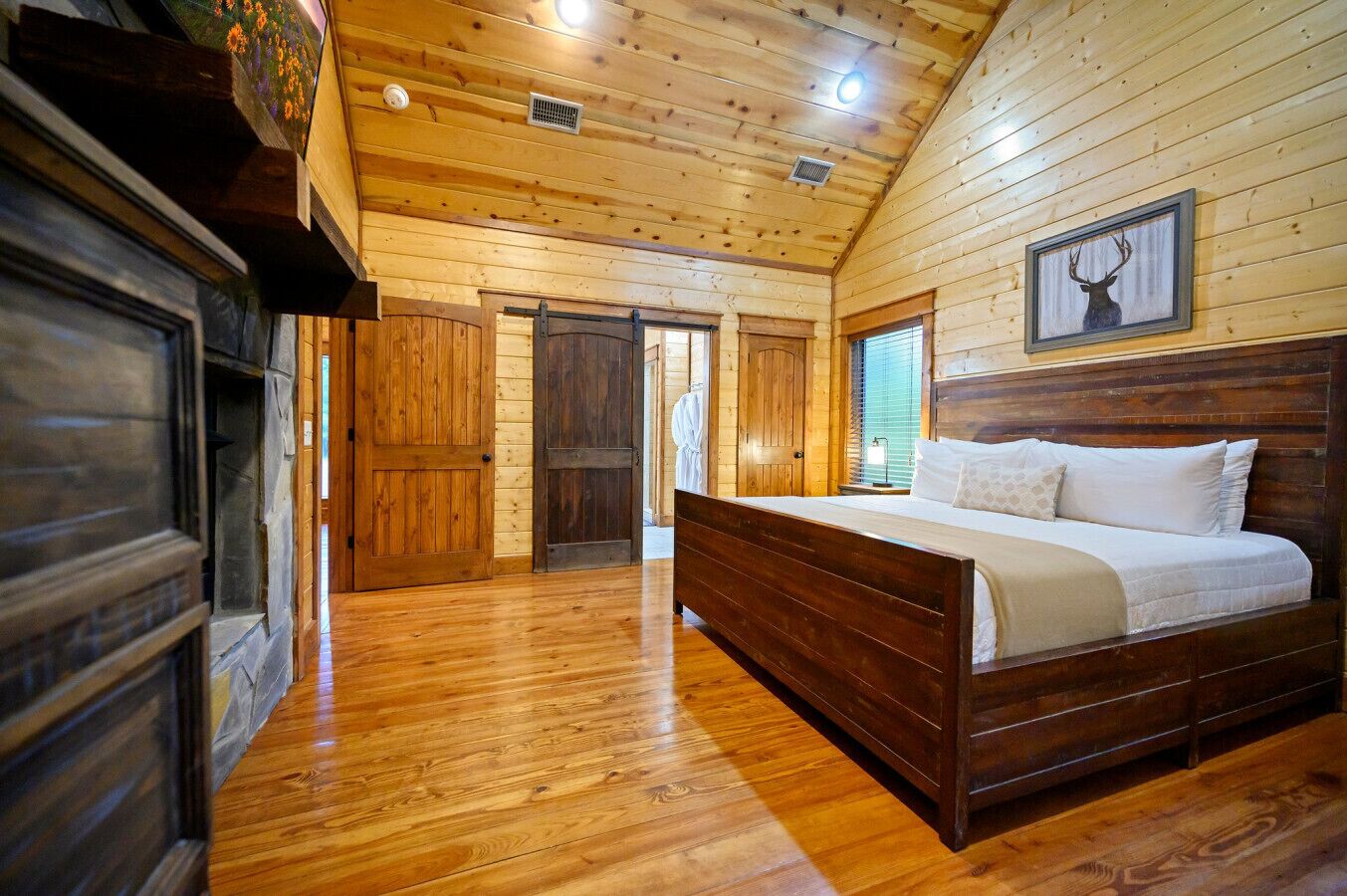 1 slaapkamer, een bureau, een strijkplank/strijkijzer, gratis wifi