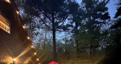 Mountain House Chalet Lake Harmony Estates Hot tub Fireplace Pool Table Fire Pit