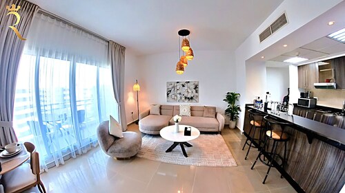 Al Reef Cozy 1BR with Pool and Serene Vibes