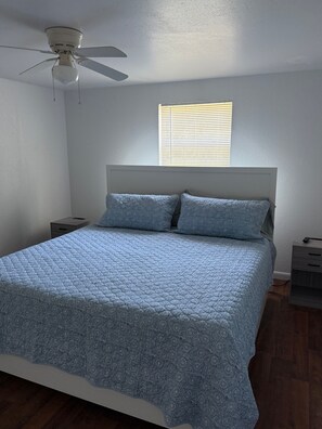 3 Schlafzimmer, Bügeleisen/Bügelbrett, WLAN