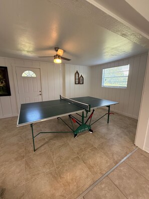 Spielezimmer