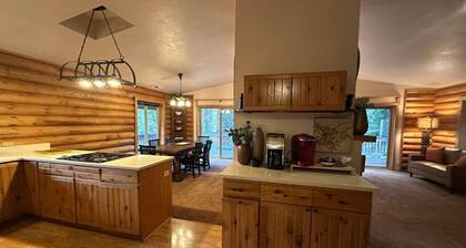 Cabin in the mountains of Ashland