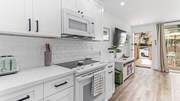 Kondominium, 1 kamar tidur | Dapur pribadi | Lemari es, mesin pembuat kopi/teh, dan pemanggang roti