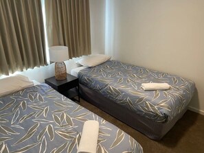 3 bedrooms, bed sheets