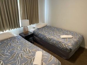 3 bedrooms, bed sheets
