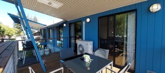 Blue Oasis, Esperance