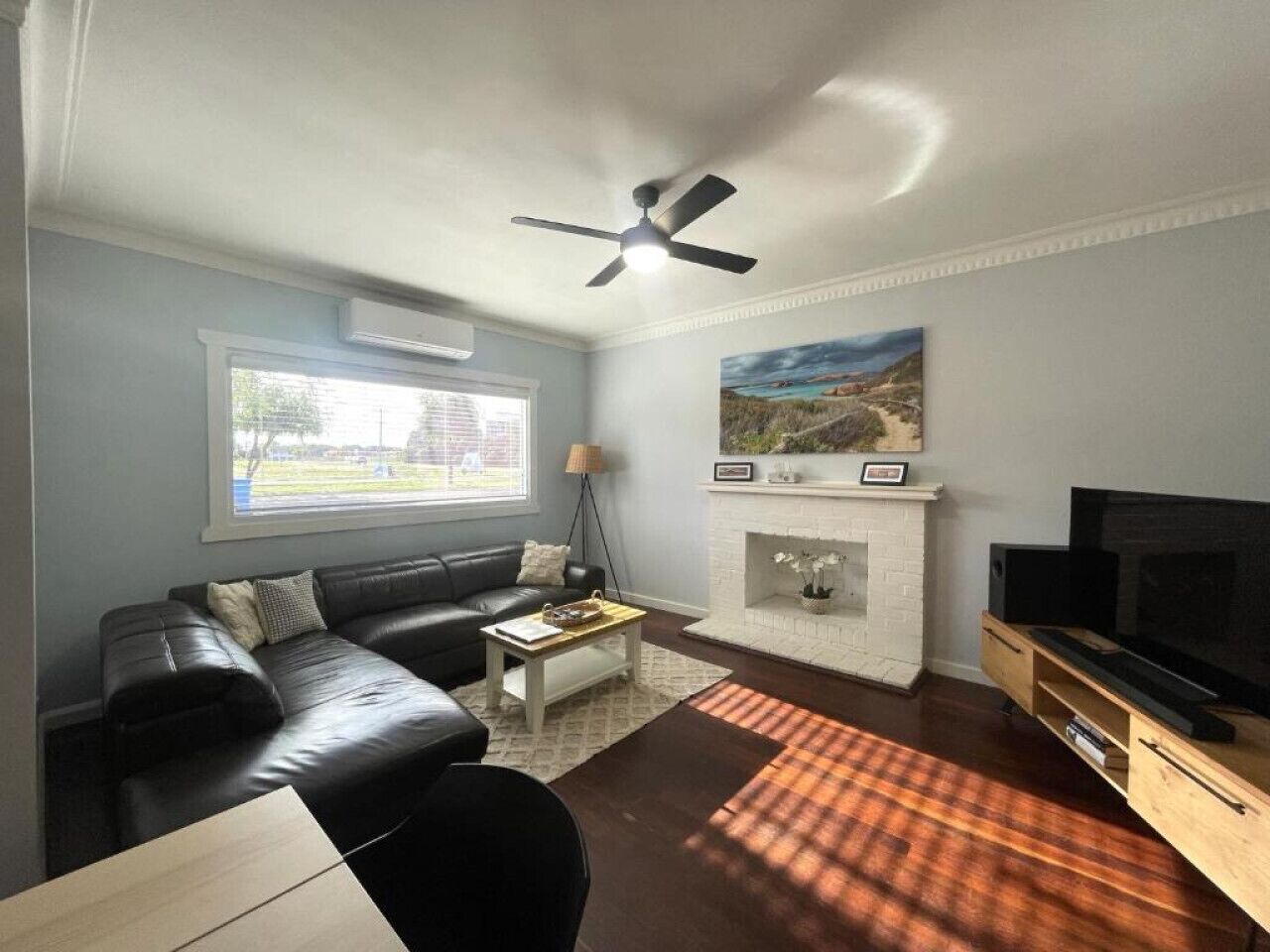 TV