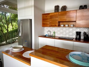 Microwave, stovetop, paper towels