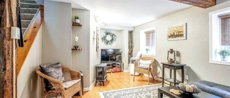 Téléviseur connecté, foyer, livres