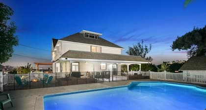 Timeless Retreat - Pool | Fire Pit | Family Haven