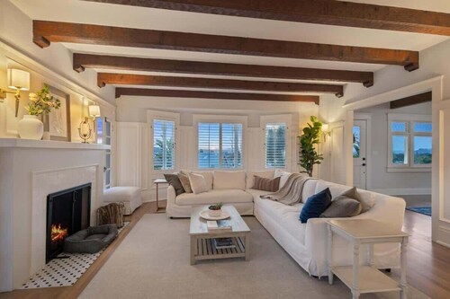 Timeless Retreat - Pool | Fire Pit | Family Haven