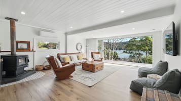 Deluxe-Haus, Buchtblick | Wohnbereich