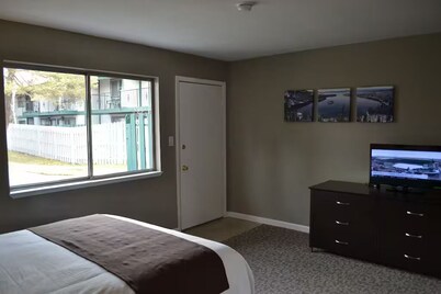Fully Furnished 1BR Condo in Reno, NV!