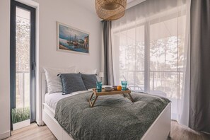 2 chambres, fer et planche à repasser, Wi-Fi gratuit, draps fournis