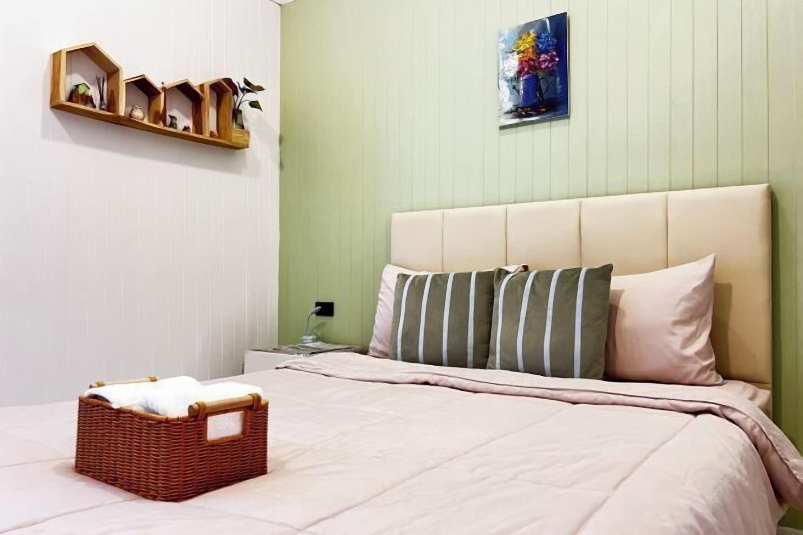 Lydisolert, wi-fi (inkludert) og sengetøy