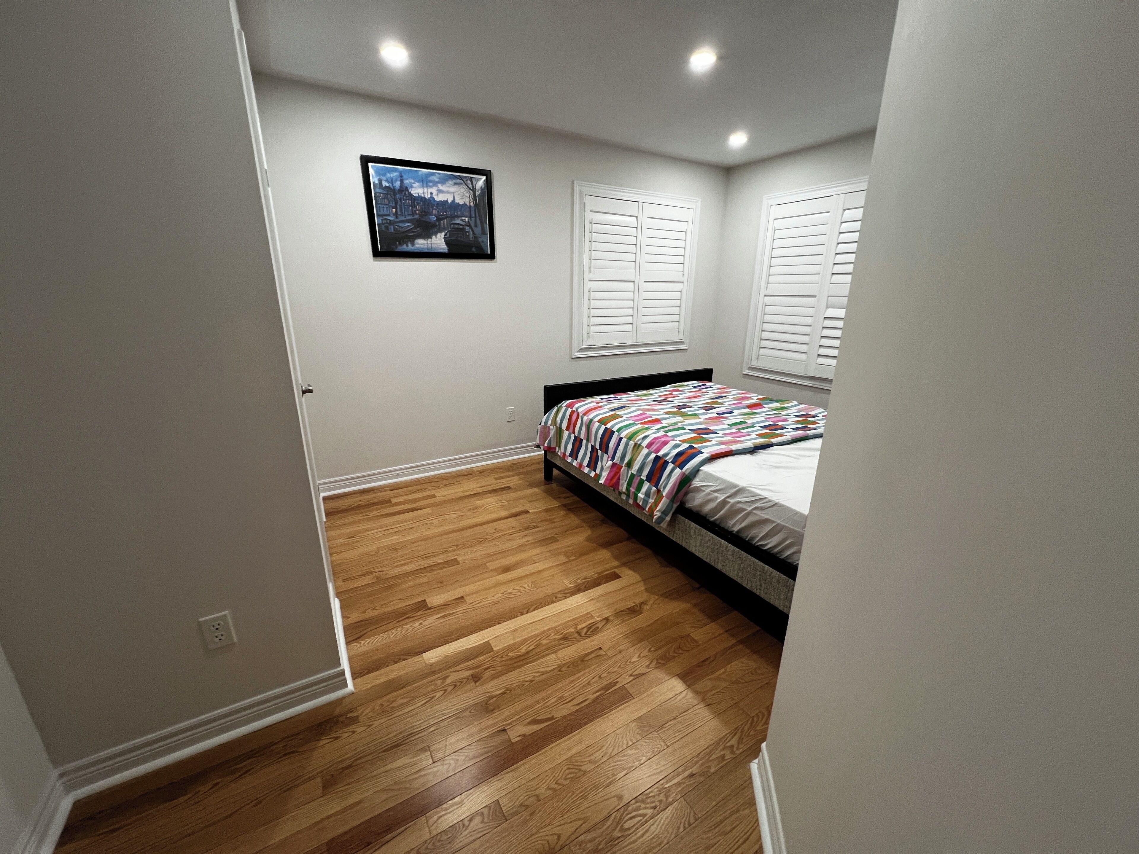 4 habitaciones, wifi gratis, ropa de cama y acceso para silla de ruedas 