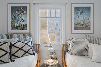 Luxe Balboa House!  5 Bedroom/5 Ensuite Bath! Peninsula Ferry Close!