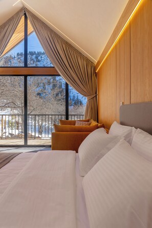 Standard Double Room, Balcony, Mountain View | In-room safe, desk, laptop workspace, free WiFi