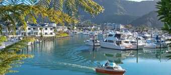 Sunshine, Peaceful with the Best Views