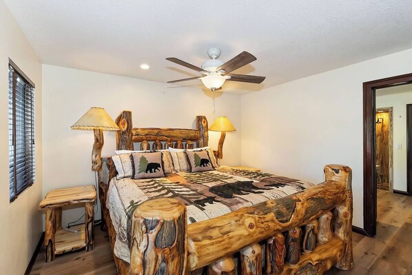5 bedrooms, WiFi, bed sheets