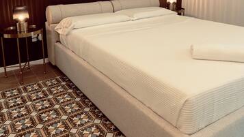 Junior Suite, Balcony, City View