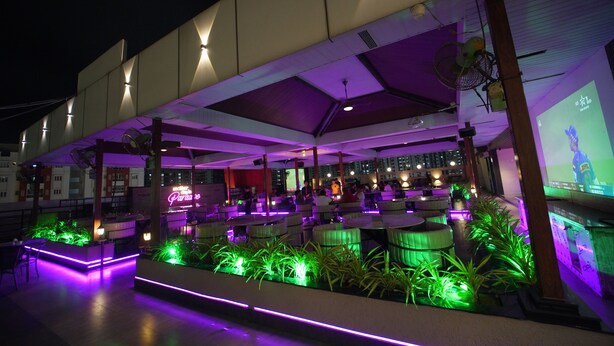 Bar (en la propiedad)