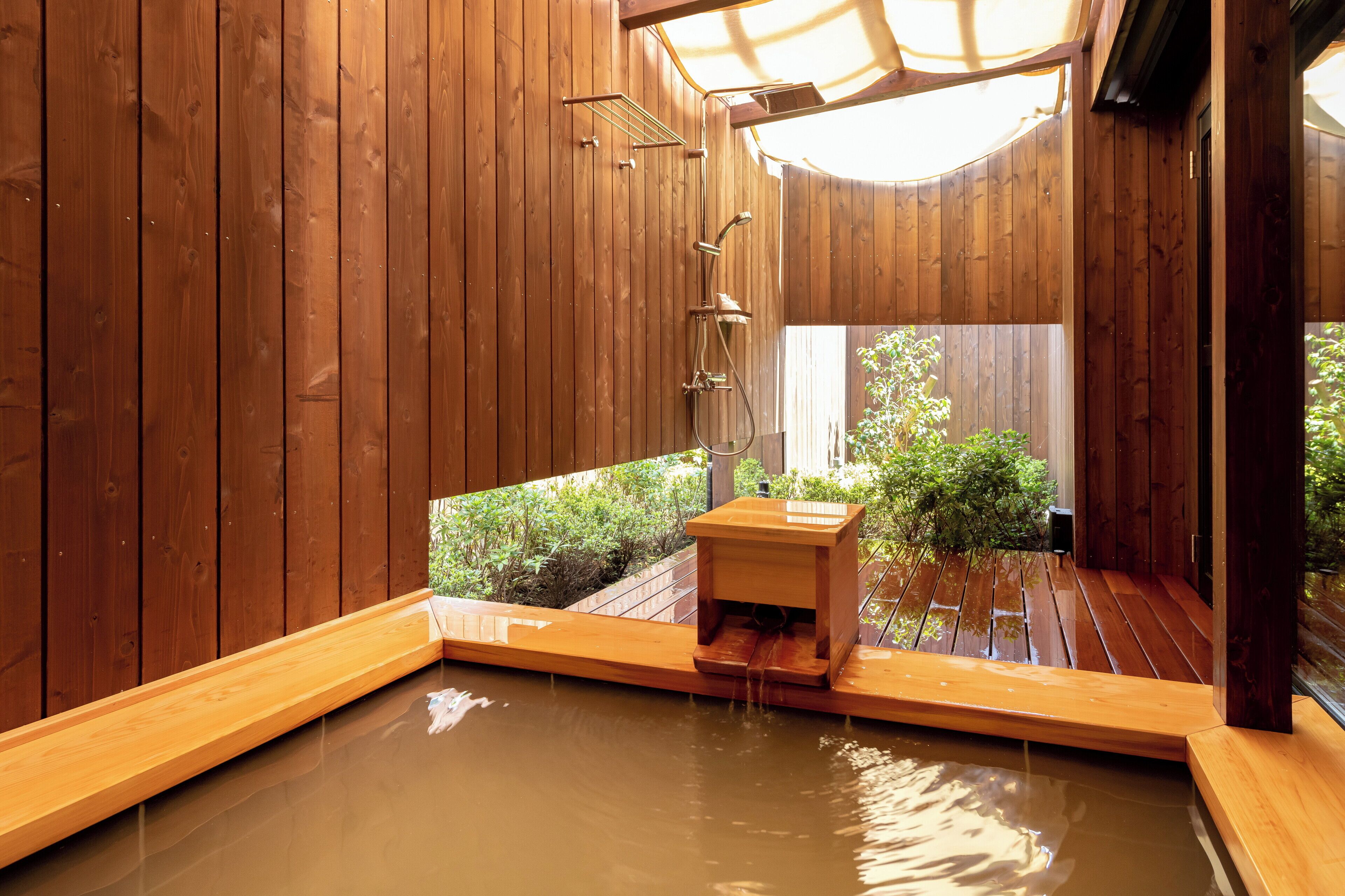 Premium Room with Hot Spring Open-Air Bath [Hibiki], Non Smoking | Bathroom | Free toiletries, hair dryer, towels, shampoo