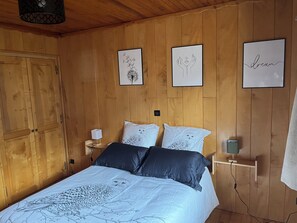 4 Schlafzimmer, Bügeleisen/Bügelbrett, Reisekinderbett, kostenloses WLAN