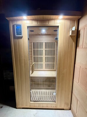 Sauna - Large renovated Mas provençale with swimming pool (Valréas)