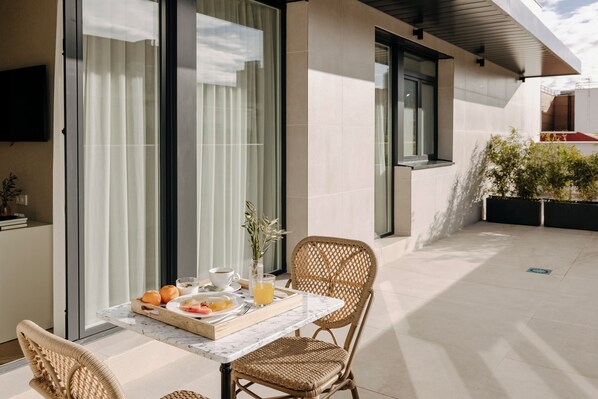 Junior Suite | Terrace/patio - Hotel PAX Atocha (Madrid)