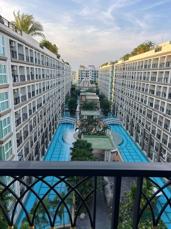 Mặt tiền nơi lưu trú