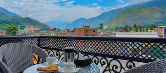 Click Hotel Bhuntar,Kullu-Bhuntar Airport