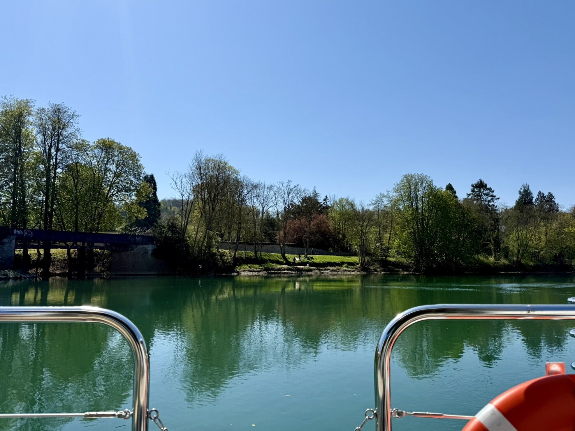 Junior suite, uitzicht op rivier | Terras